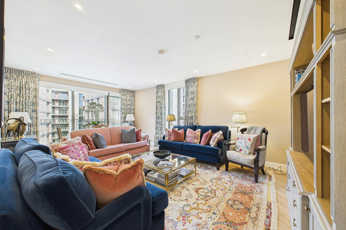 Michael Road, London, SW6