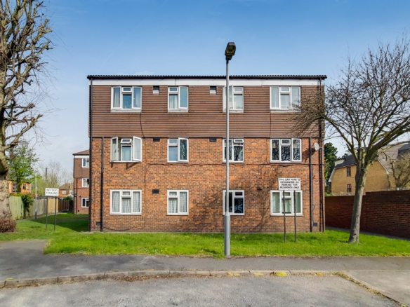Russets Close, London, E4