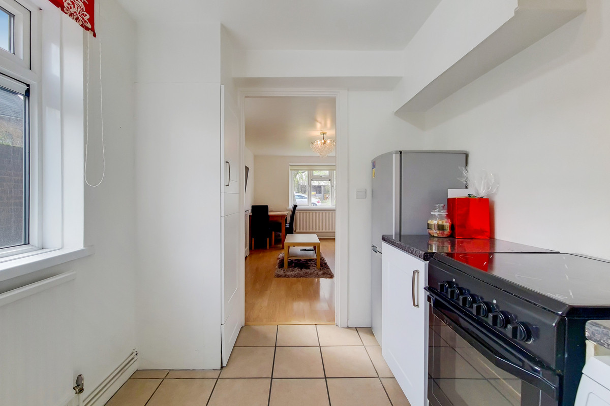 Russets Close, London, E4