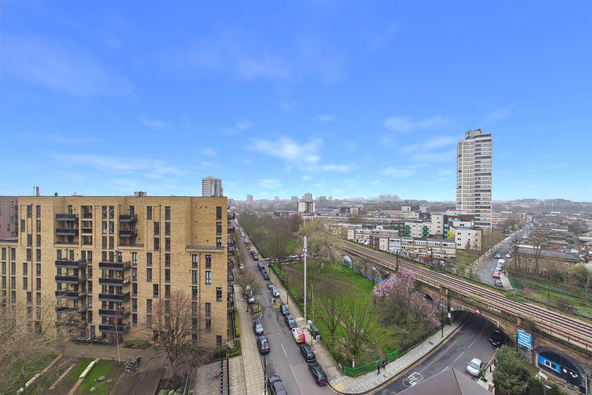 2 Maple Mews, London, E3