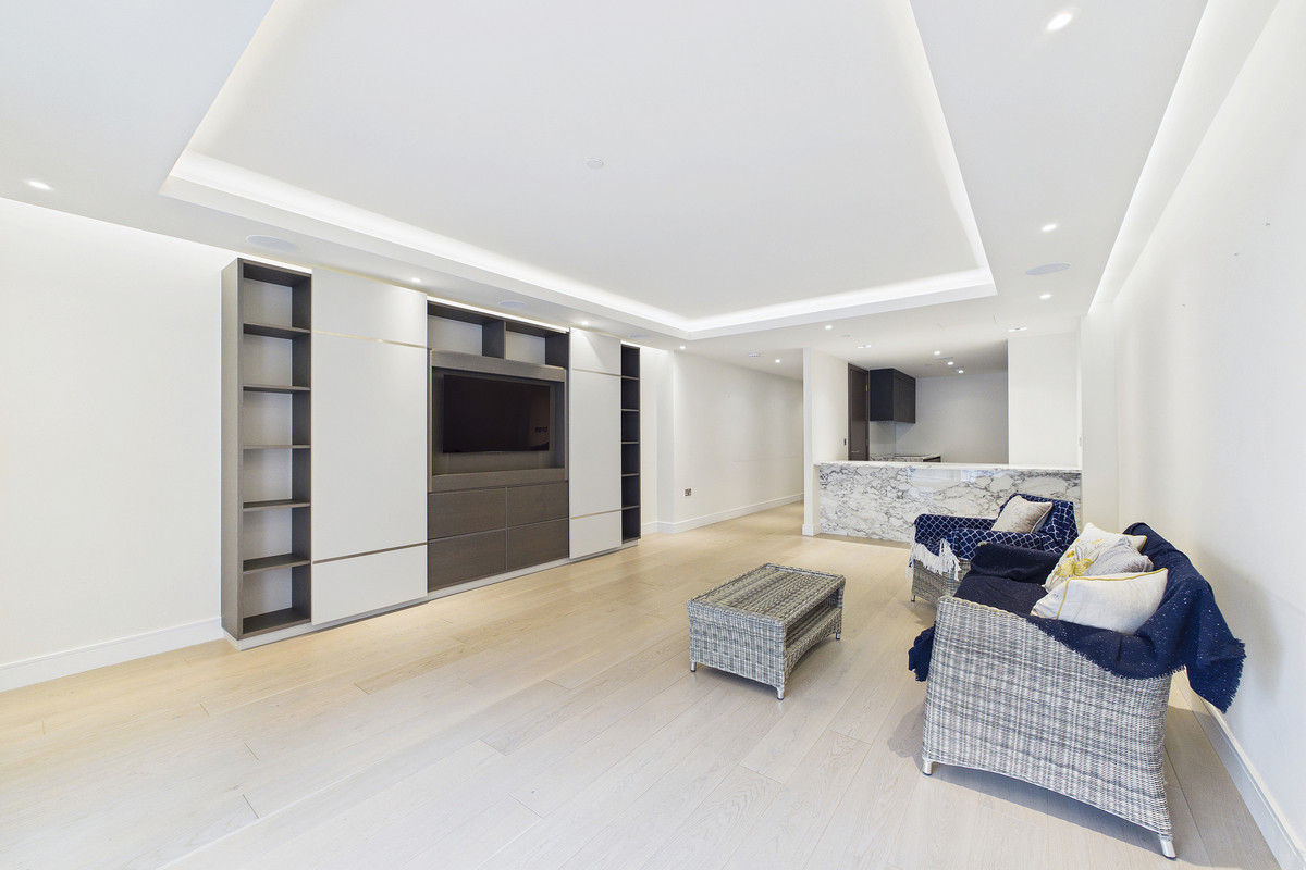 Park Street, London, SW6