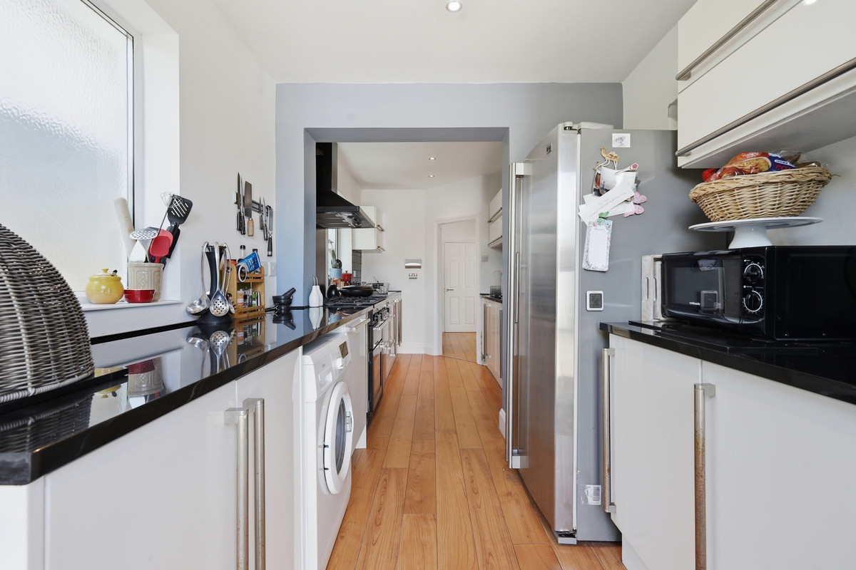 Heriot Avenue, London, E4