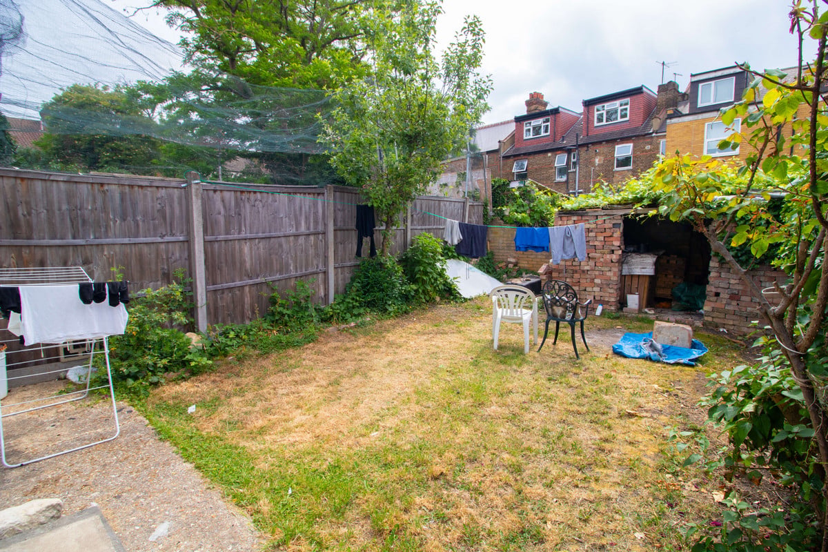 Abbotts Park Road, London, E10