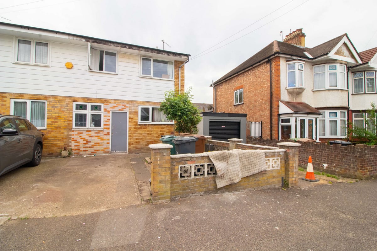Abbotts Park Road, London, E10