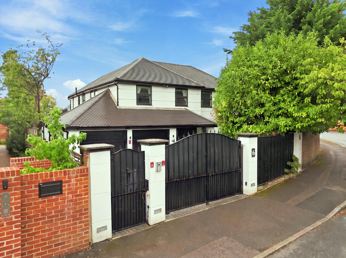Stanmore Way, Essex, IG10